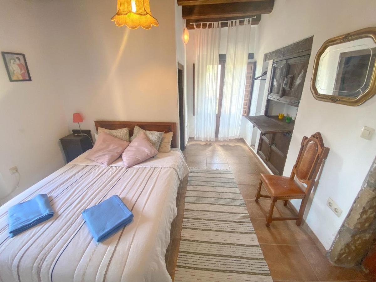 Casa Rural Sant Petrus De Madrona Pinell de Solsones Экстерьер фото